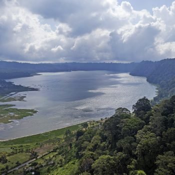 128 are Lake Buyan Views01